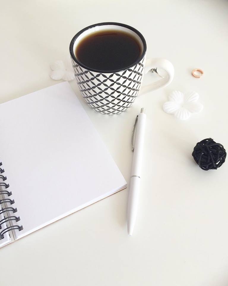 How I Use an Editorial Planner for My Blogging Business